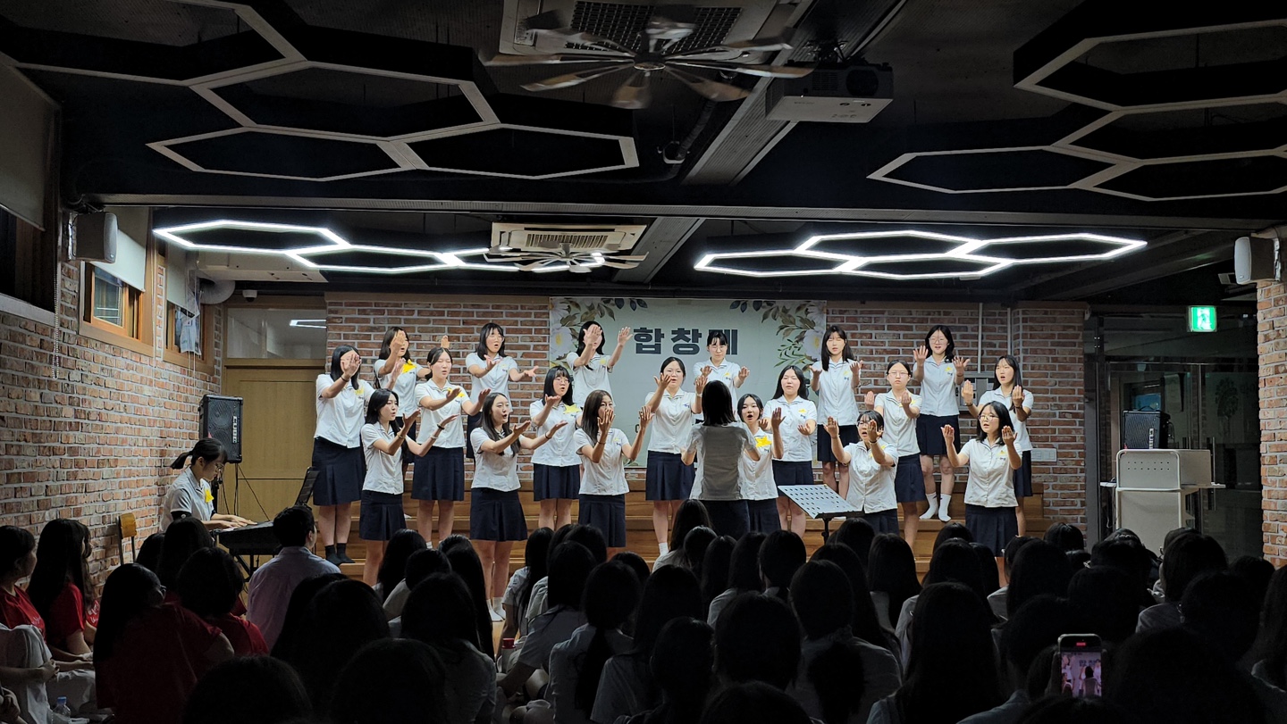 9. 성광여고, 제3회 성광 미덕 합창제 개최 (3).jpg