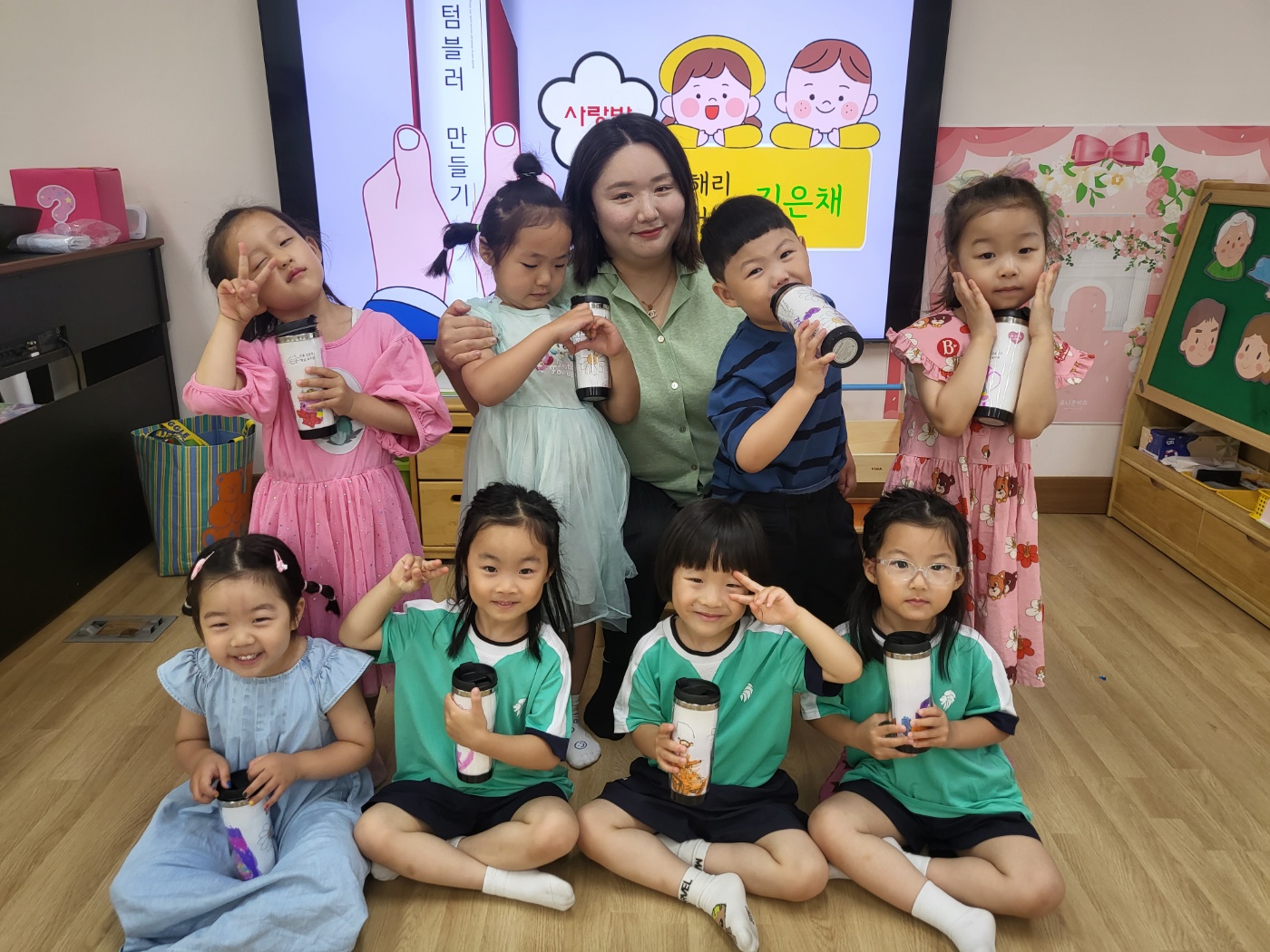 무룡초병설유치원, “부모와 함께 책을 읽어요” (4).jpg