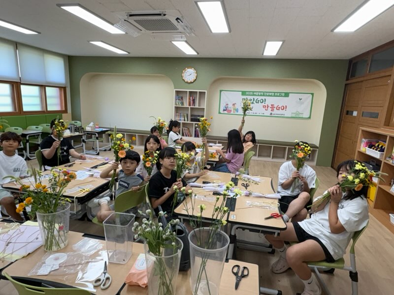 8. 매곡‧울산중앙초, 여름방학 ‘돌봄 공백’ 메운다(매곡초) (2).jpg