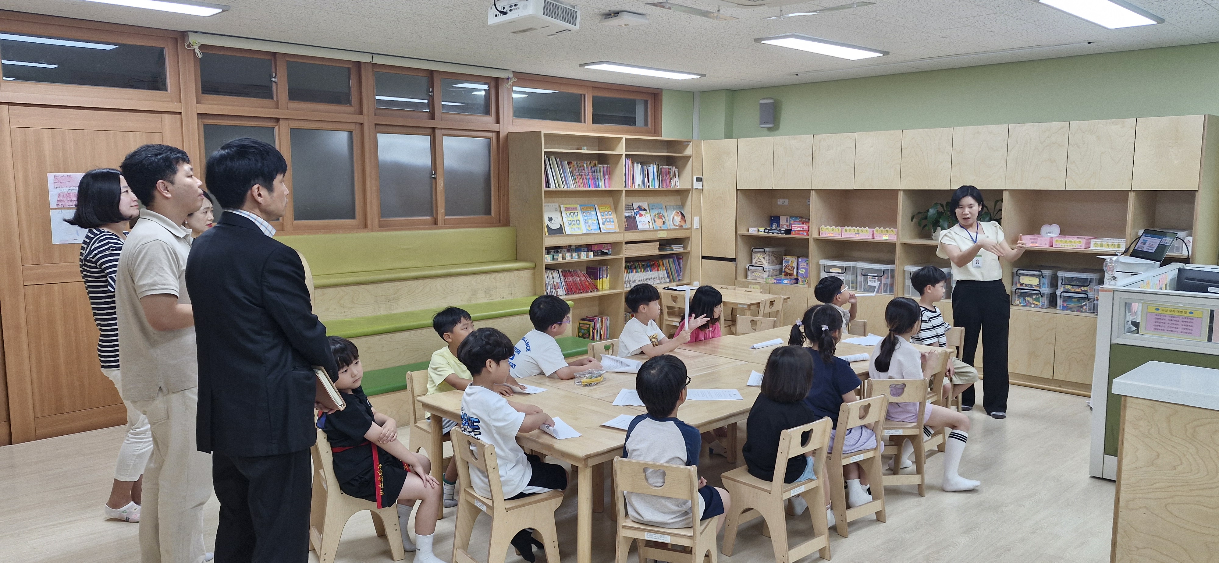4. 대학 연계 늘봄학교 맞춤형 프로그램 현장 지원.jpg
