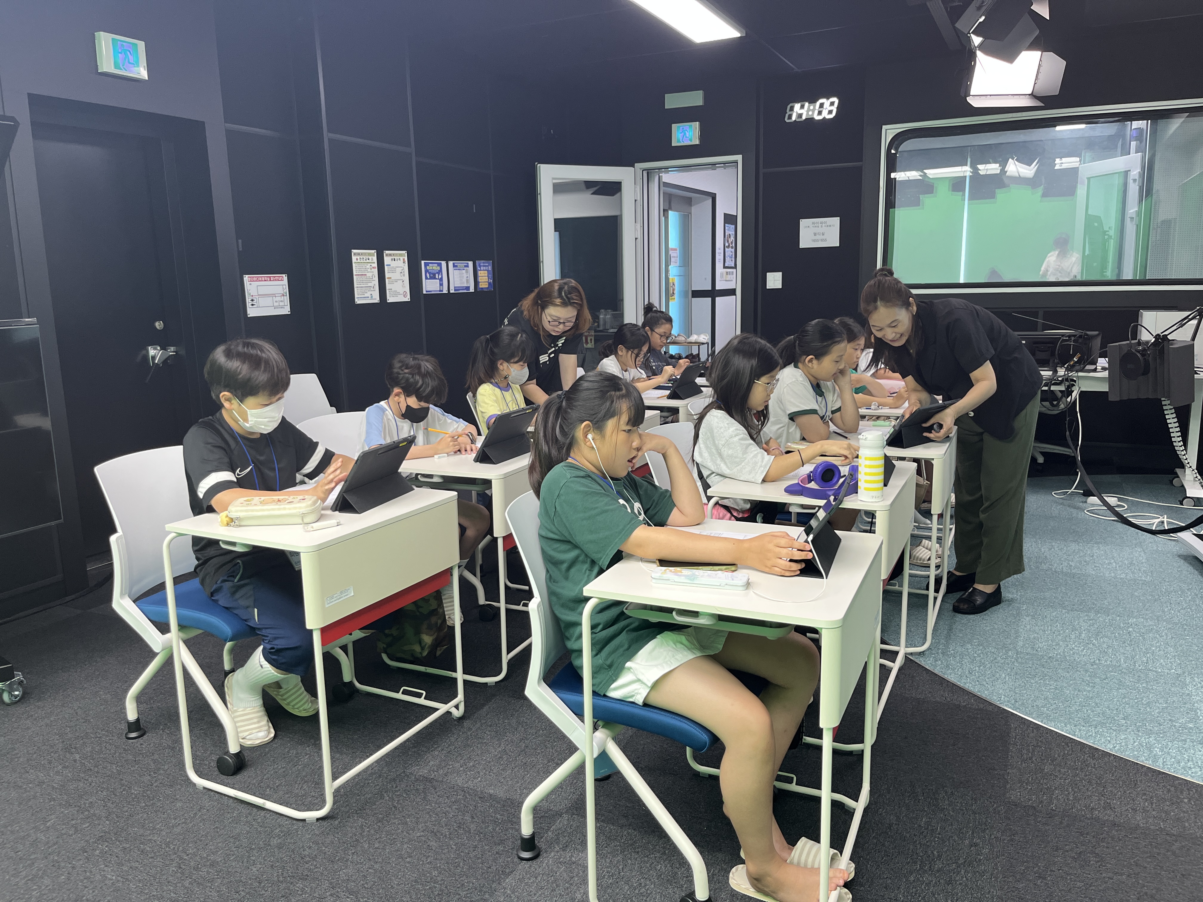 4. 울산교육연구정보원, 미디어 체험 교실 열어 (3).JPG