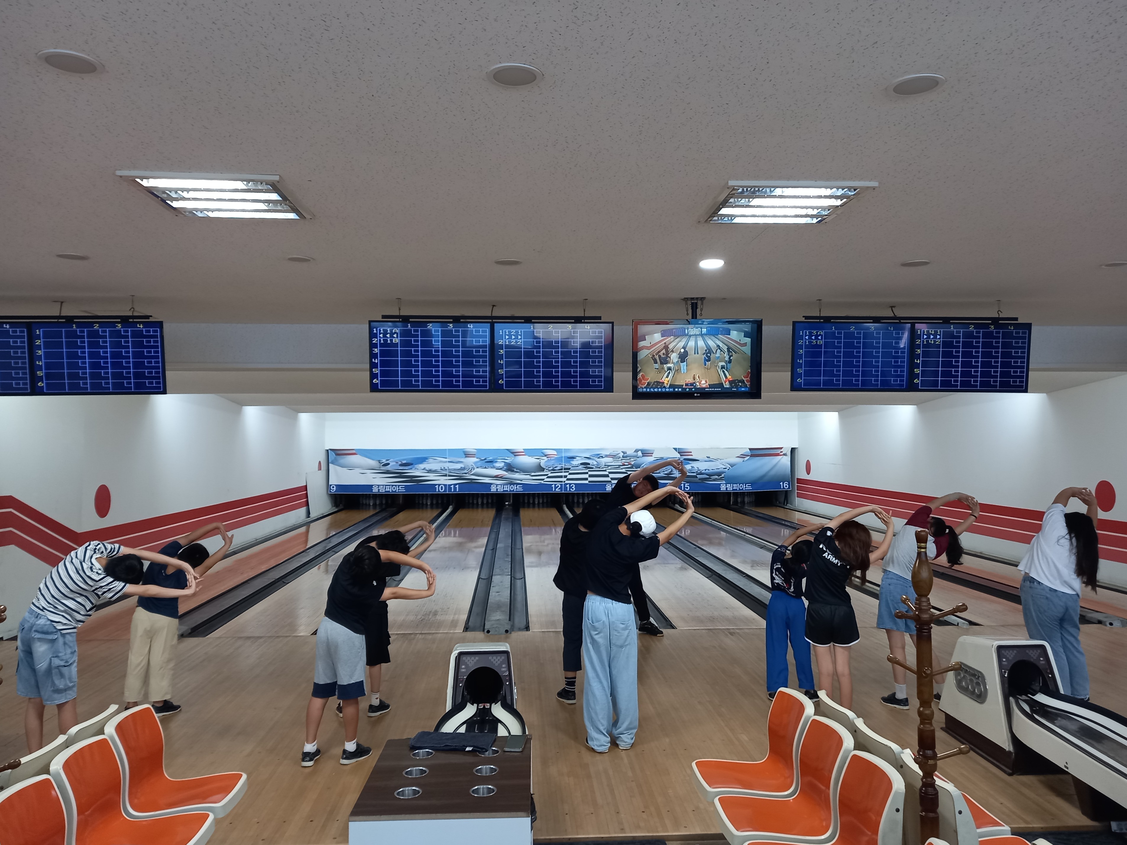 7. 방어진초, 여름방학 볼링 교실 운영 (2).jpg