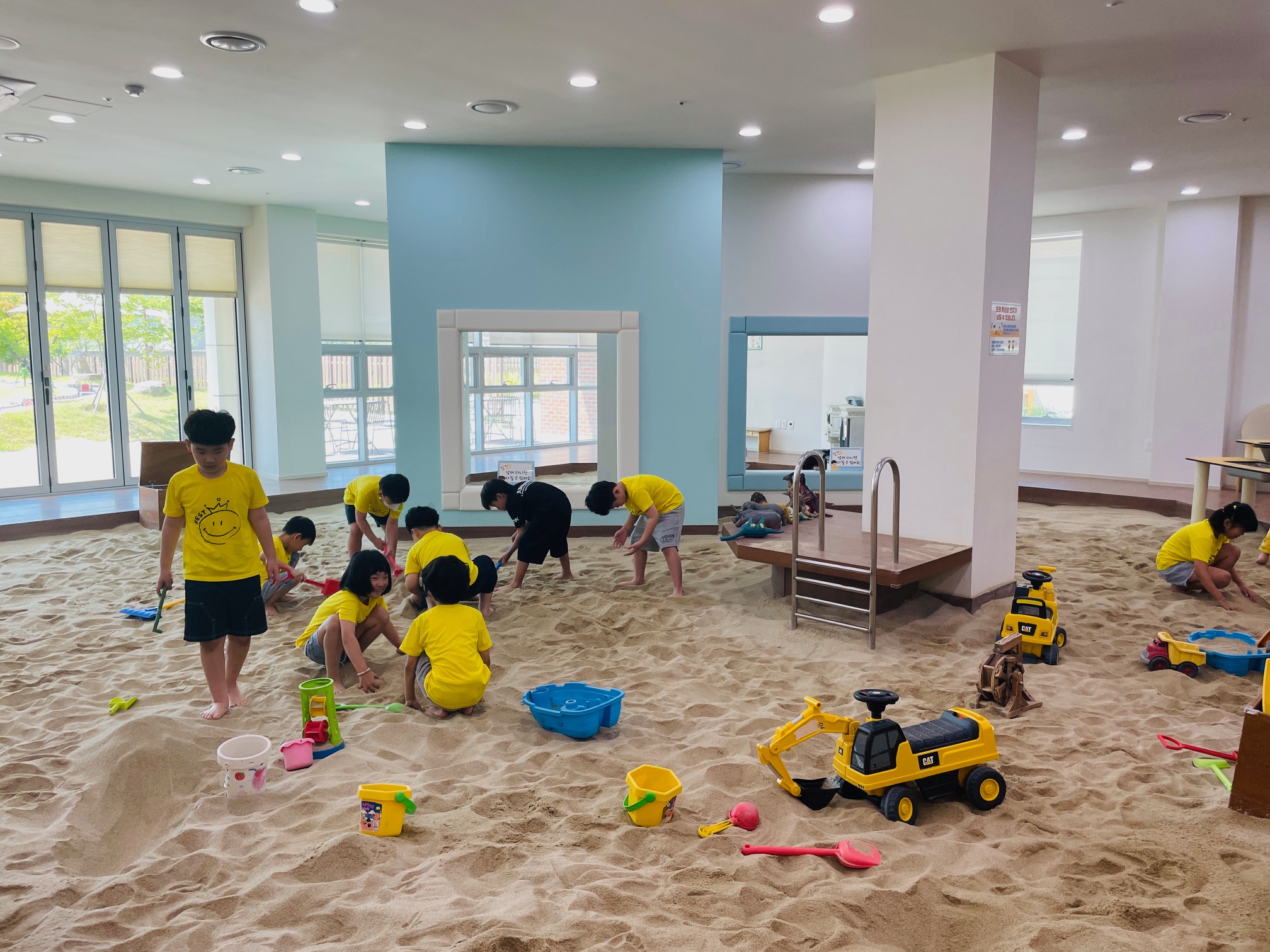 상북초 1학년 학생들 큰나무놀이터 단체 체험 (2).jpeg