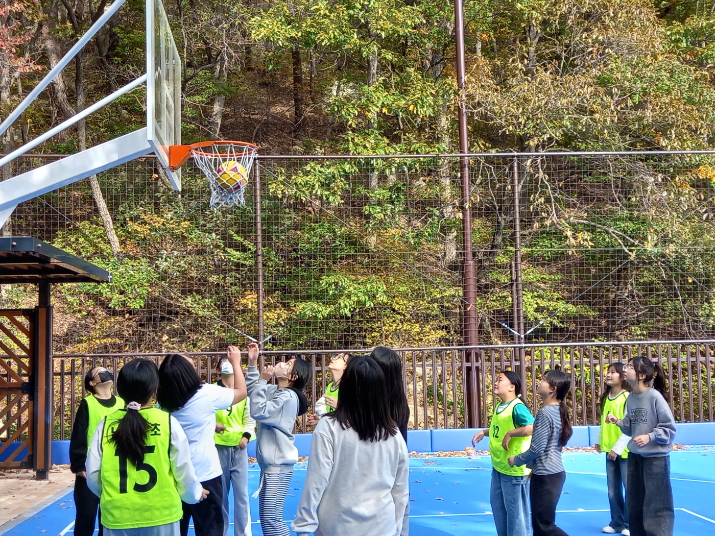 남목초, 전교생이 함께 즐기는 ‘어린이 놀이주간’ 운영 (2).jpg