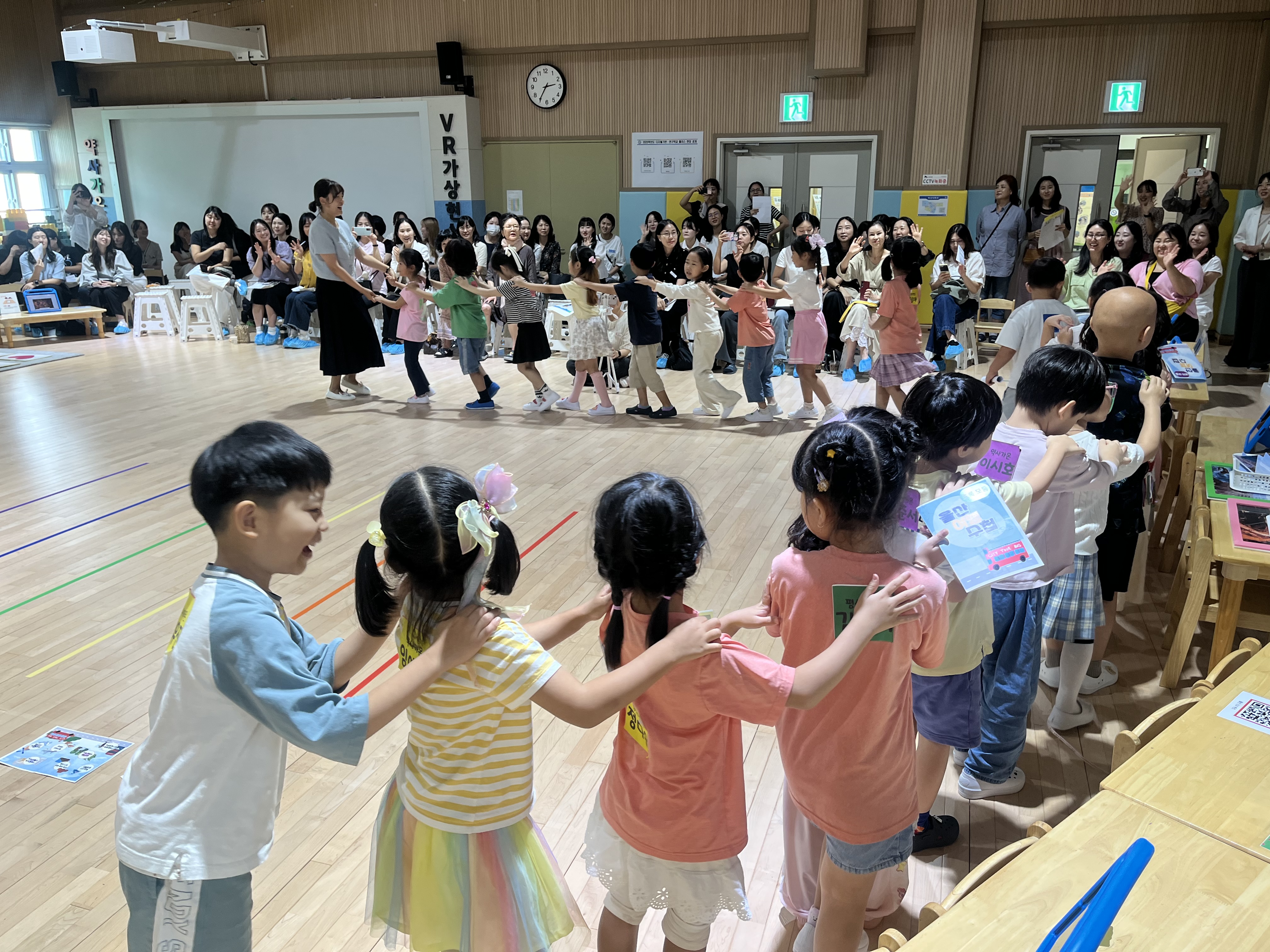 약사가온유치원, 디지털 수업으로 미래 교육을 열다 (2).jpg