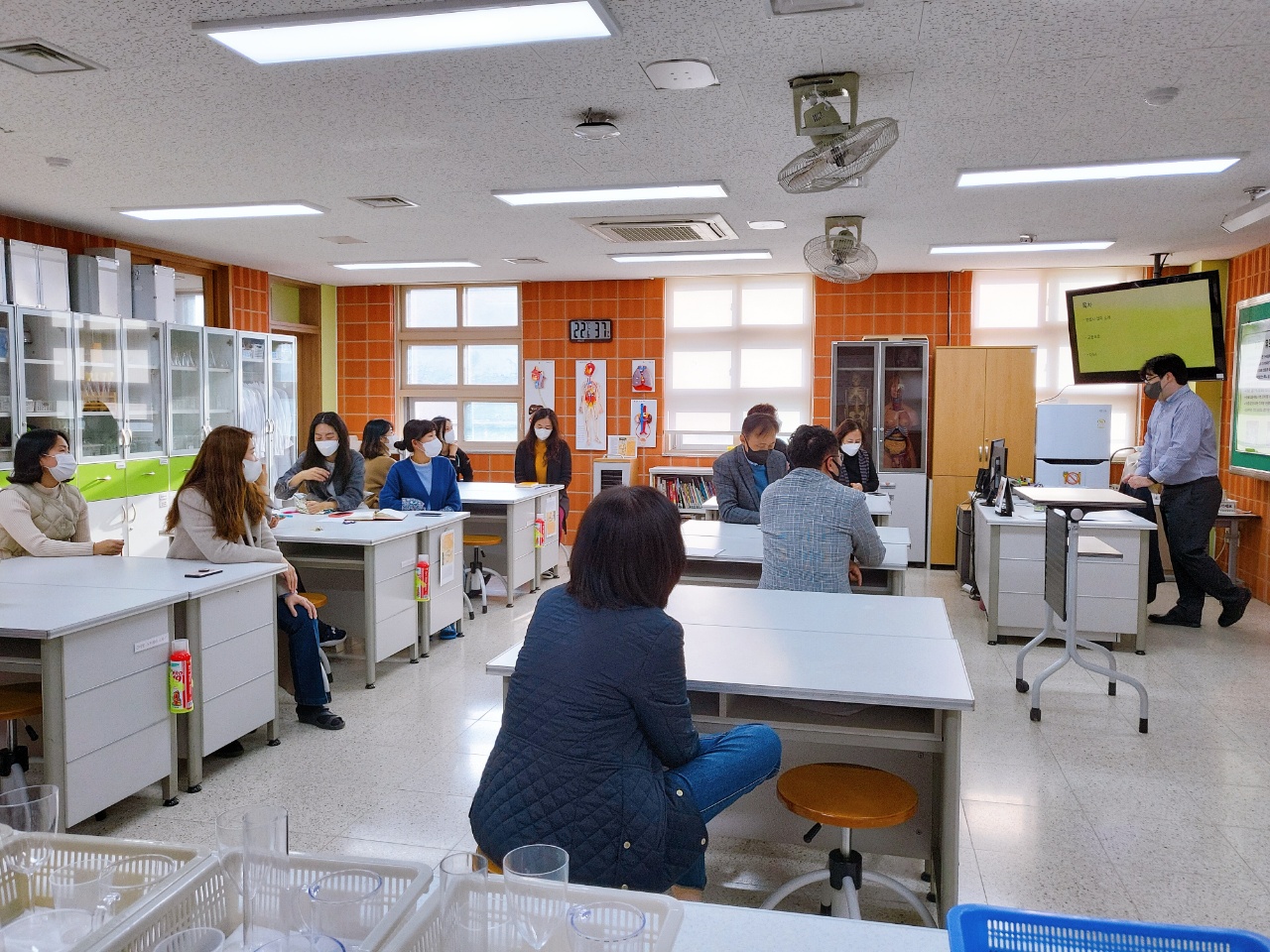 두동초등학교 찾아가는 교육활동보호 연수 2.jpg