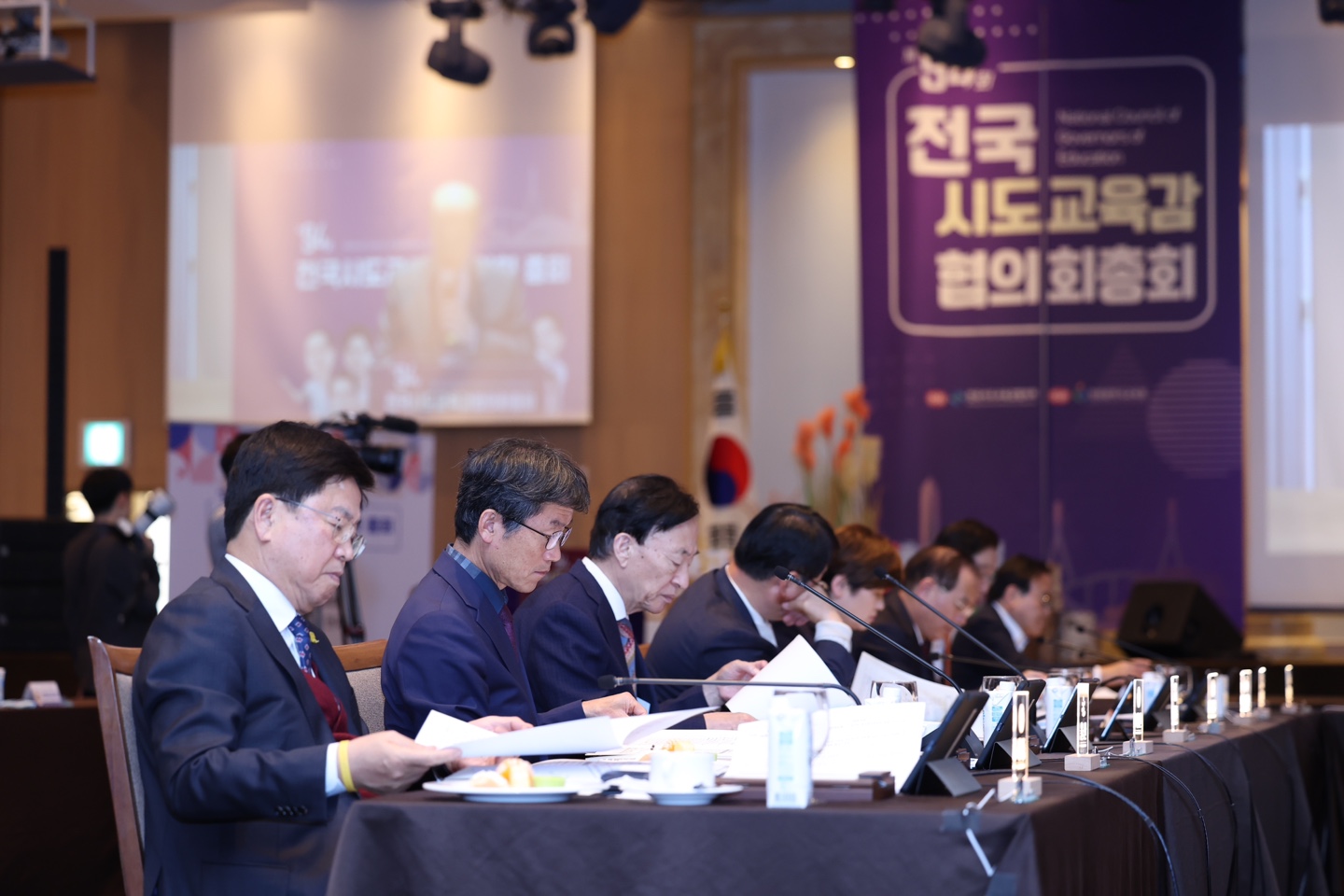 1 [미래교육과]인공지능 맞춤형 교수학습 플랫폼 공동 개발 (9).jpg