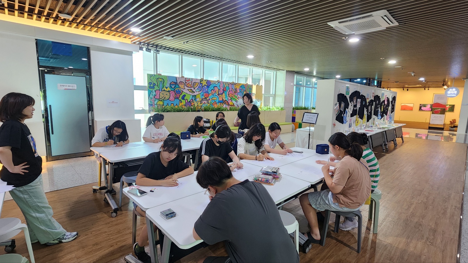 울산학생교육문화회관, 실생활 상품 전시회  (3).jpg
