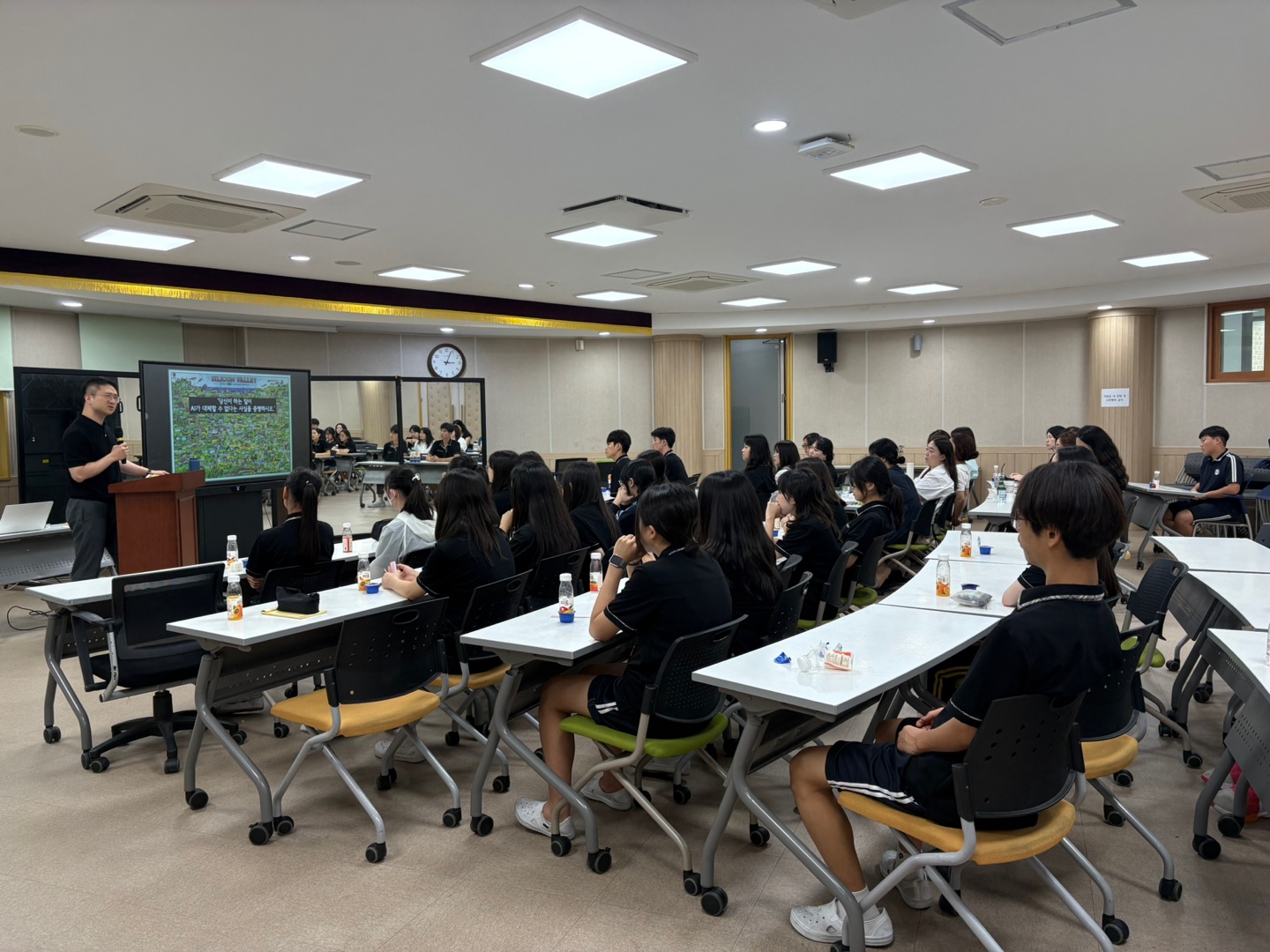 장검중, 독서와 토론의 힘을 말하다 (1).jpg