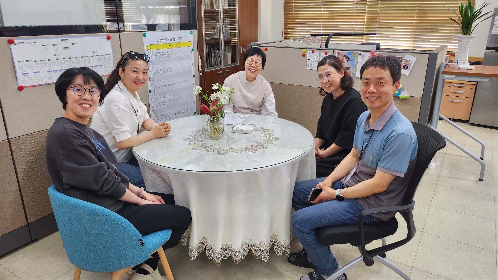 강북지원청, 이음단 초중학교 방문 첫 만남 현장 지원 (4).jpg