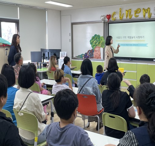백합초, “샤를의 기적”으로 함께 만든 성장의 무대 (2).jpg